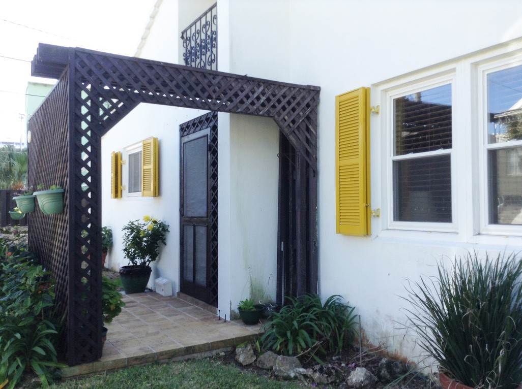 2. House for Sale at Honfleur 20 Woodland Road Pembroke Parish, HM 07 Bermuda