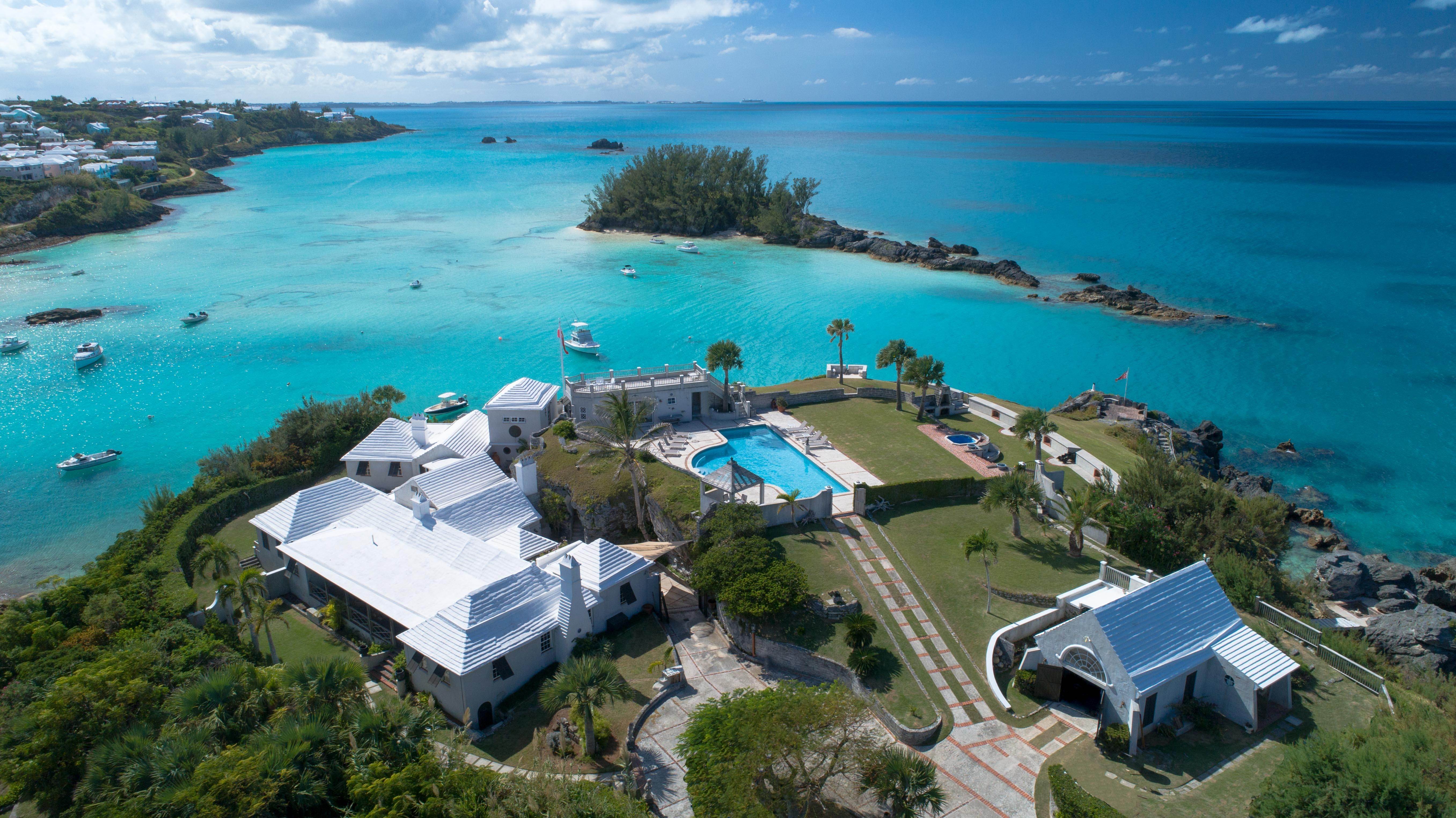 2. Short Term / Vacation Rentals at Sandymount 229 North Shore Road Hamilton Parish, CR 04 Bermuda