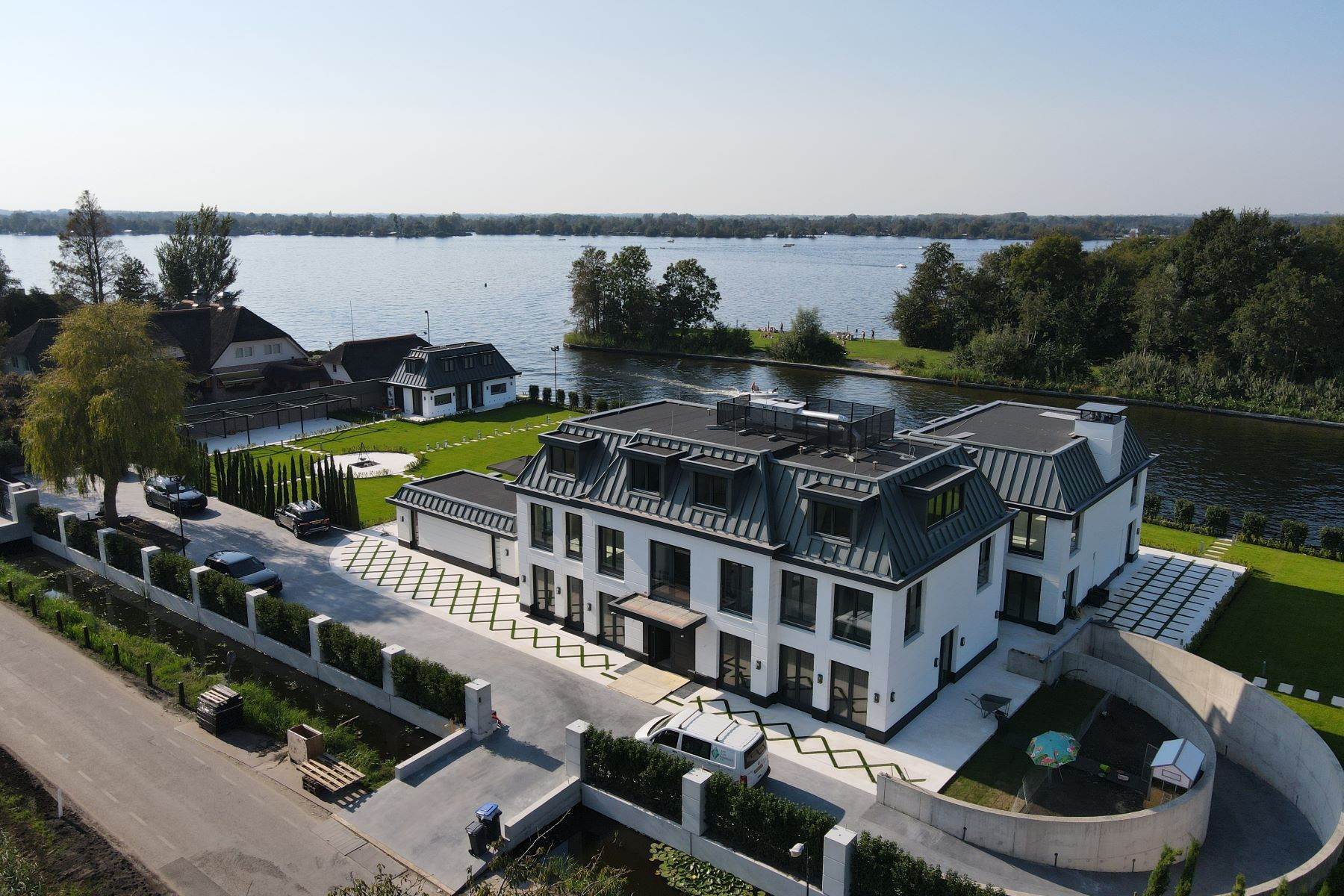 13. Other Residential Homes for Sale at Ultimate new luxury palace on the lake - Vinkeveen Baambrugse Zuwe 141D Other North Holland, North Holland 3645 AE Netherlands
