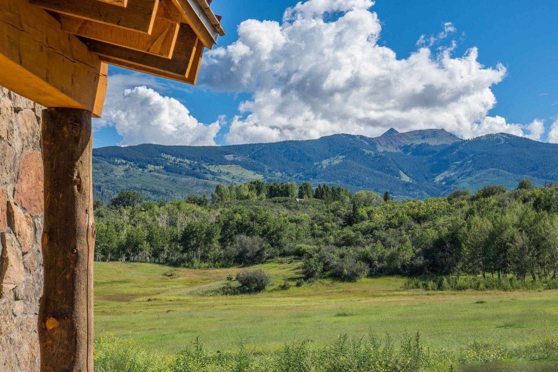 30. Farm and Ranch Properties pour l Vente à RARE and UNIQUE opportunity to own the heart of the renowned McCabe Ranch! 1321 Elk Creek & TBD McCabe Ranch Old Snowmass, Colorado 81654 États-Unis
